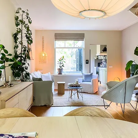 Beautiful In With Kitchen * Alkmaar